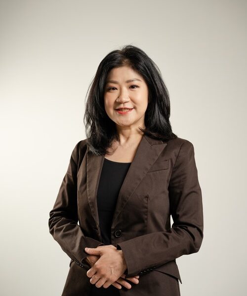 team - WIWIK SRIYANTI